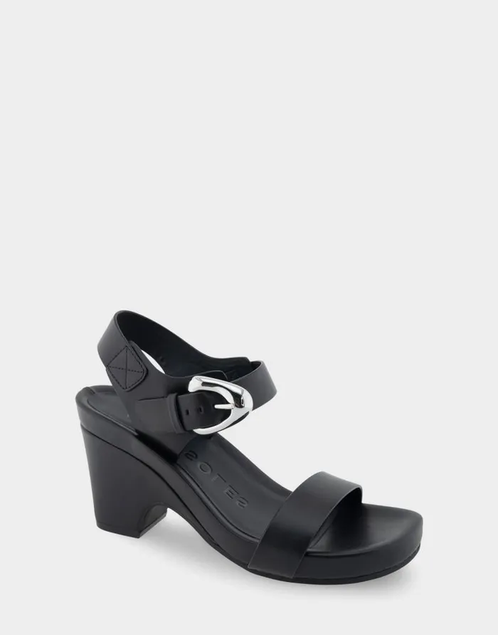 Aerosoles Comfortable Women039s Buckled Footbed Wedge Sandal In Black Leather Black Leather Women Dress