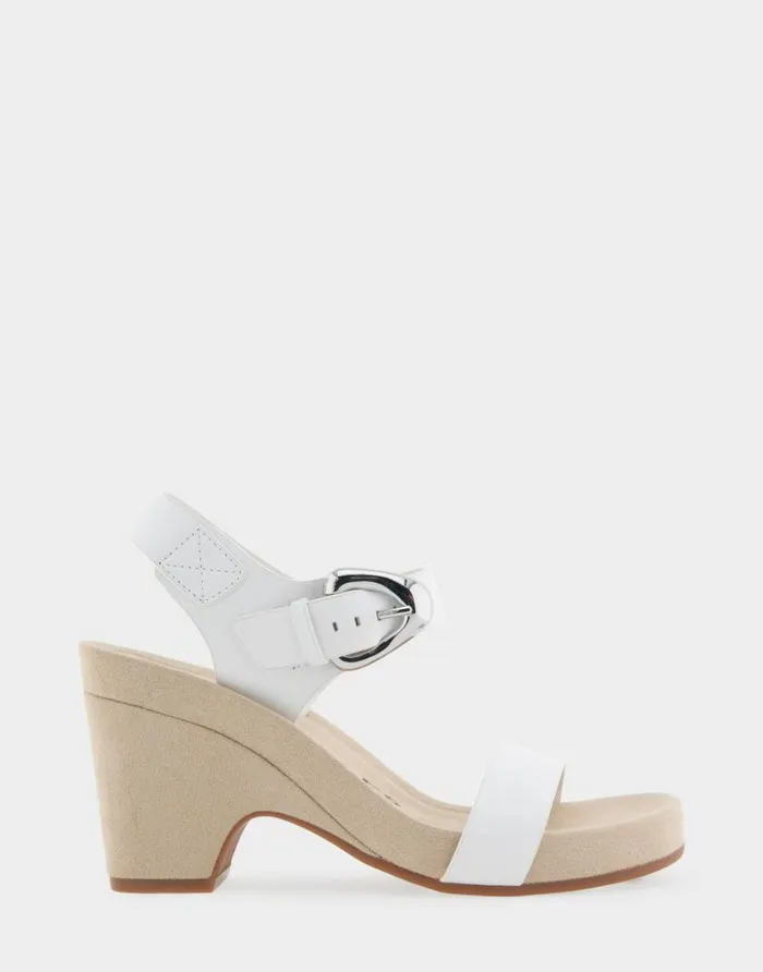 Aerosoles Comfortable Women039s Buckled Footbed Wedge Sandal In White Leather White Leather Women Dress