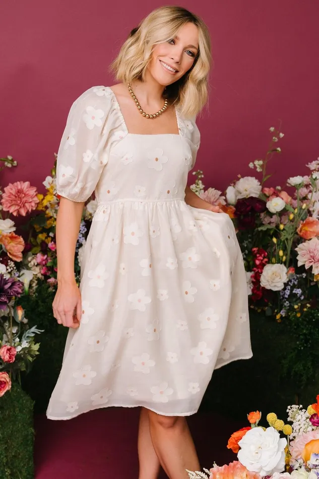 Baltic Born Short Dresses Women Daisy Short Dress Vintage Cream Floral Baltic Born Short Dresses Women Daisy Short Dress Vintage Cream Floral