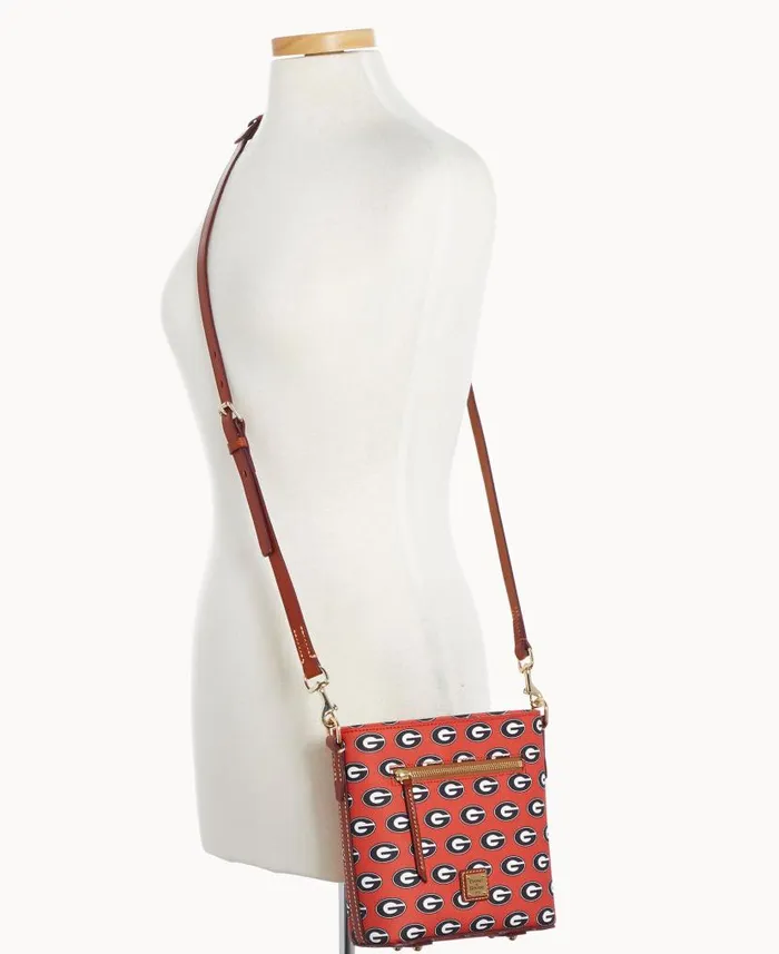 Collegiate University Of Georgia Small Zip Crossbody U Of Georgia Woman Dooney and Bourke Crossbodies Collegiate University Of Georgia Small Zip Crossbody U Of Georgia Woman Dooney and Bourke Crossbodies