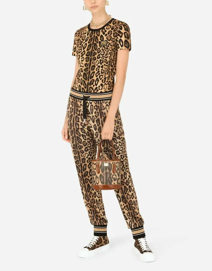 Dolce and Gabbana Clutches Mini And Micro Bags Women Small Bucket Bag In Leopardprint Crespo With Branded Plate Multicolor Dolce and Gabbana Clutches Mini And Micro Bags Women Small Bucket Bag In Leopardprint Crespo With Branded Plate Multicolor