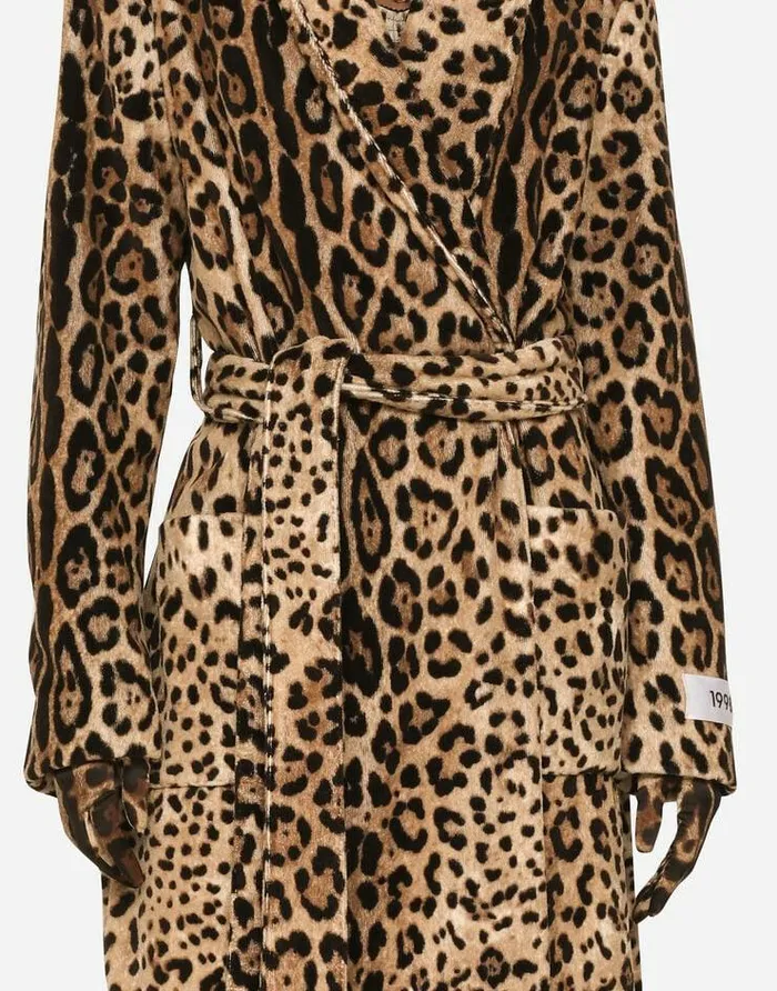 Dolce and Gabbana Coats And Jackets Women KIM DOLCEandGABBANA Leopardprint Terrycloth Coat With Belt And The ReEdition Label Animal Print Dolce and Gabbana Coats And Jackets Women KIM DOLCEandGABBANA Leopardprint Terrycloth Coat With Belt And The ReEdition Label Animal Print
