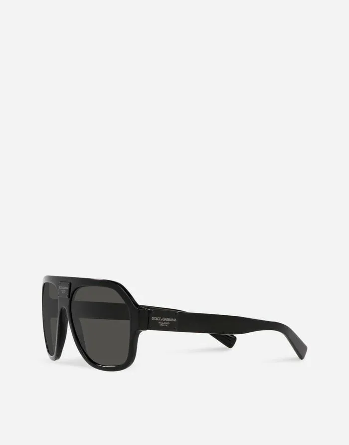 Dolce and Gabbana Icons Men DG Plaque Sunglasses Black Dolce and Gabbana Icons Men DG Plaque Sunglasses Black