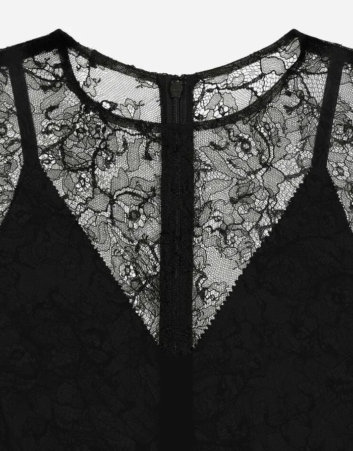 Dolce and Gabbana Mini Me Girl ChildrenWomen Chantilly Lace Fil Coup Calflength Dress Black Dolce and Gabbana Mini Me Girl ChildrenWomen Chantilly Lace Fil Coup Calflength Dress Black