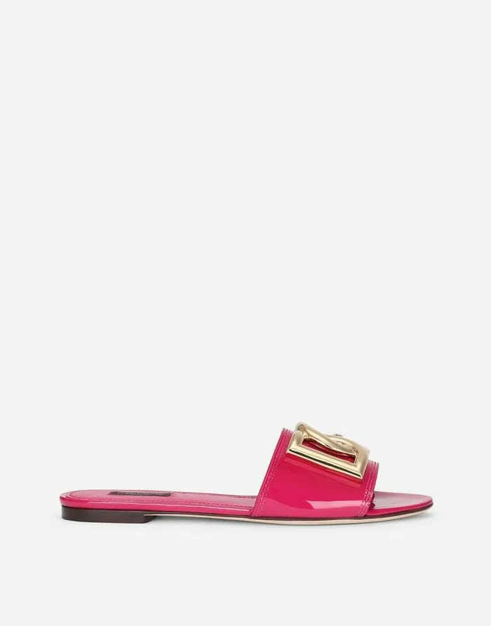 Dolce and Gabbana Slides And Mules Women Patent Leather Slides With DG Logo Fuchsia Dolce and Gabbana Slides And Mules Women Patent Leather Slides With DG Logo Fuchsia