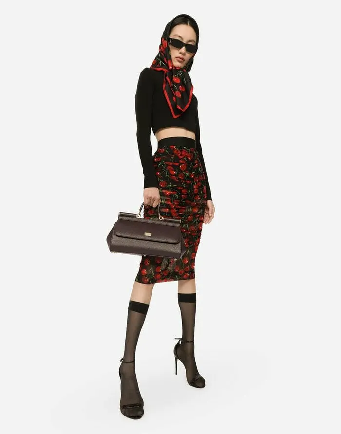 Dolce and Gabbana Sweaters And Cardigans Women Cropped Turtleneck Top Black Dolce and Gabbana Sweaters And Cardigans Women Cropped Turtleneck Top Black
