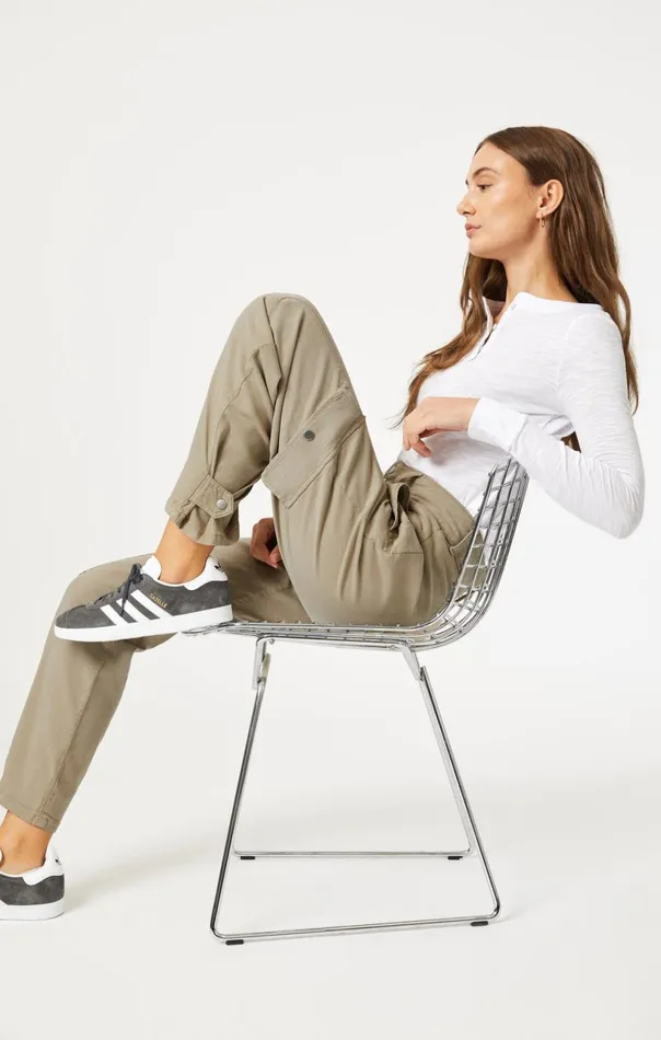 Elsie Cargo Pants In Chinchilla Luxe Twill Women Mavi Jeans Pants