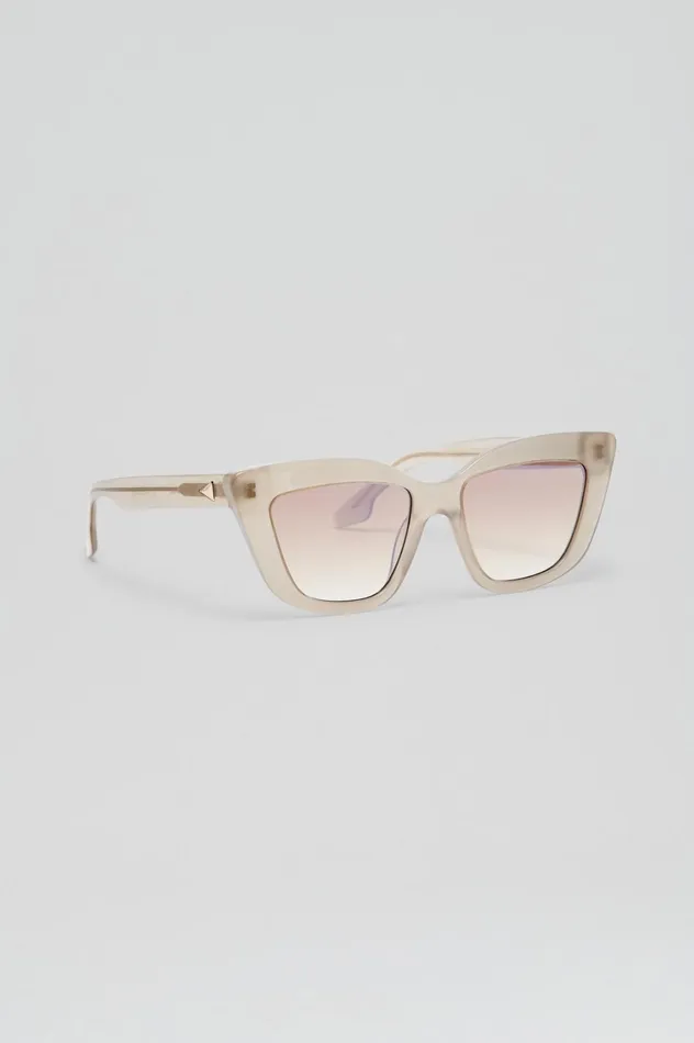 Eyewear Women Scanlan Theodore ST SOFT CAT EYE SUNGLASSES Crystalgrey Eyewear Women Scanlan Theodore ST SOFT CAT EYE SUNGLASSES Crystalgrey