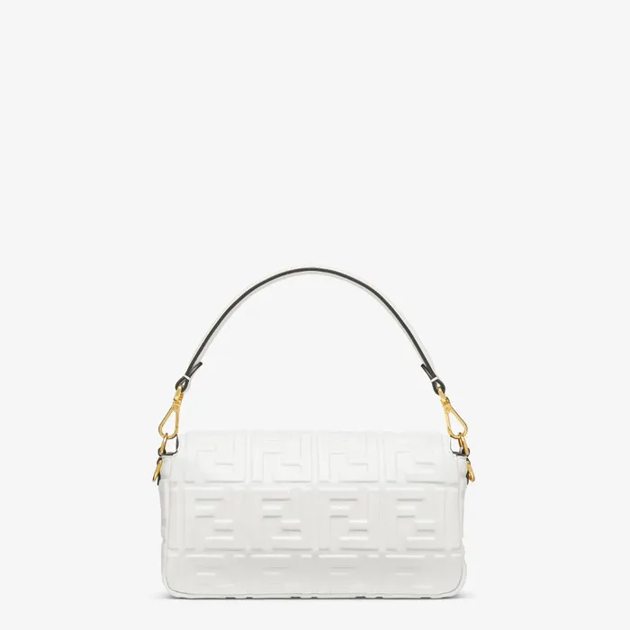 Fendi Shoulder and Crossbody Bags Baguette White Leather Bag 8211 Women