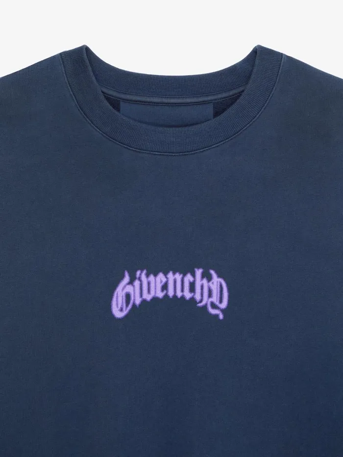 Givenchy Boxy Fit Sweatshirt In Fleece With Reflective Artwork Deep Blue Men Sweatshirts and Hoodies Givenchy Boxy Fit Sweatshirt In Fleece With Reflective Artwork Deep Blue Men Sweatshirts and Hoodies