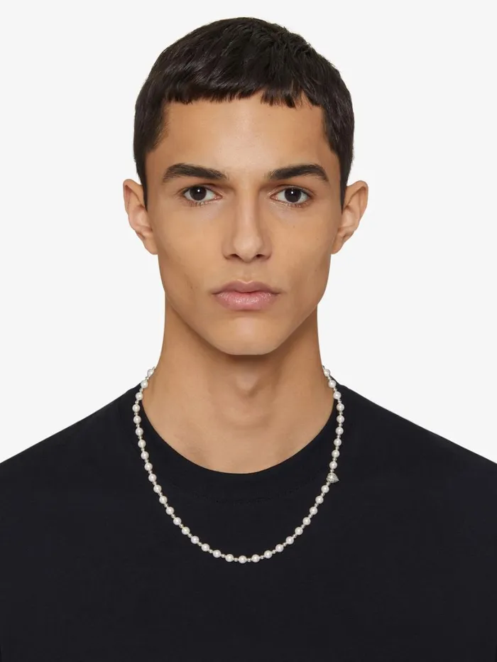 Givenchy G Stud Necklace In Metal With Pearls Whitesilvery Men Beanies and Caps Givenchy G Stud Necklace In Metal With Pearls Whitesilvery Men Beanies and Caps