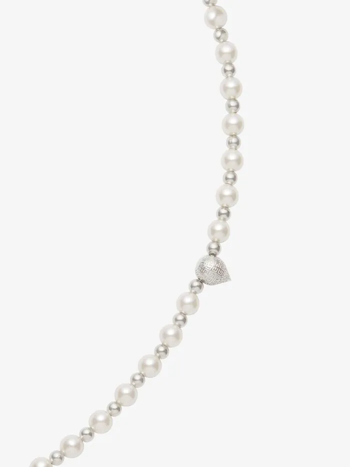 Givenchy G Stud Necklace In Metal With Pearls Whitesilvery Men Beanies and Caps Givenchy G Stud Necklace In Metal With Pearls Whitesilvery Men Beanies and Caps