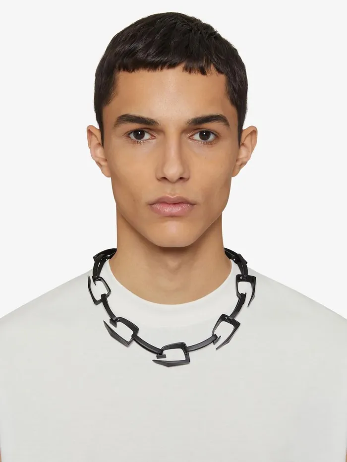 Givenchy Large Giv Cut Necklace In Metal And Enamel Black Men Jewelry Givenchy Large Giv Cut Necklace In Metal And Enamel Black Men Jewelry