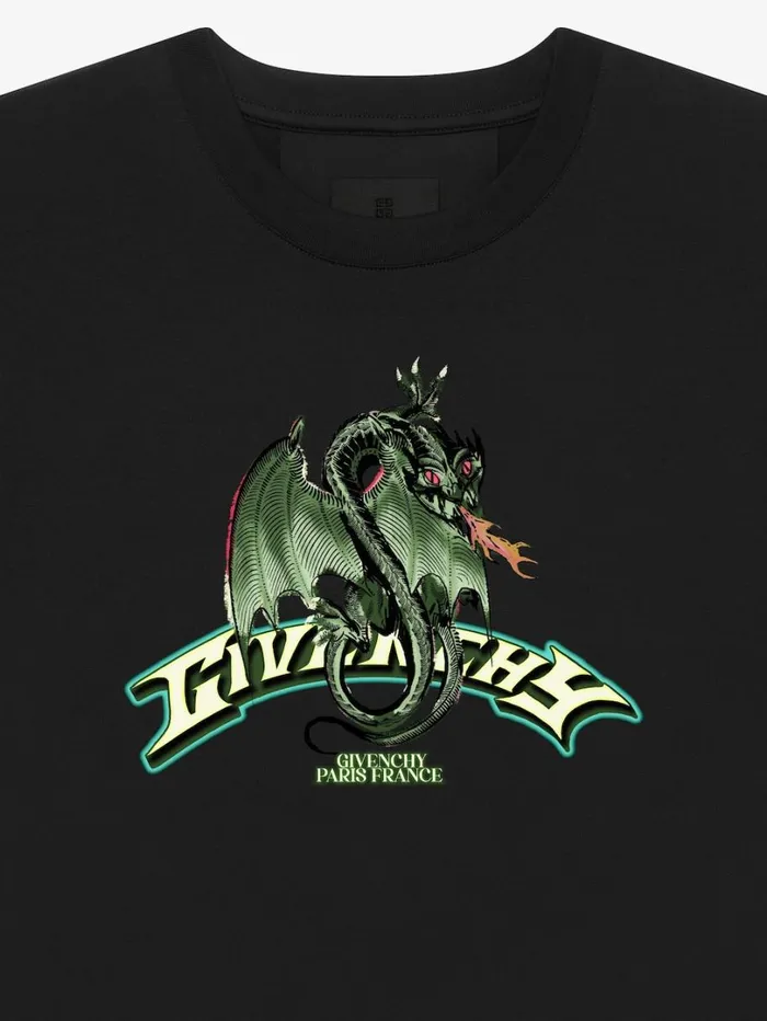 Givenchy Slim Fit Tshirt In Cotton With GIVENCHY Dragon Print Black Men TShirts Givenchy Slim Fit Tshirt In Cotton With GIVENCHY Dragon Print Black Men TShirts