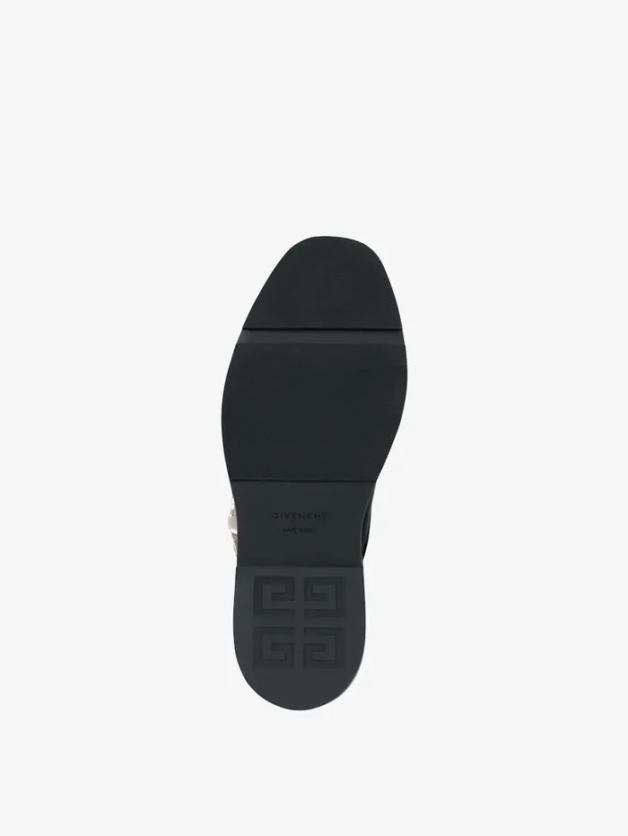 Givenchy Squared Derbies In Leather With 4G Buckle Black Men Boots and Loafers Givenchy Squared Derbies In Leather With 4G Buckle Black Men Boots and Loafers