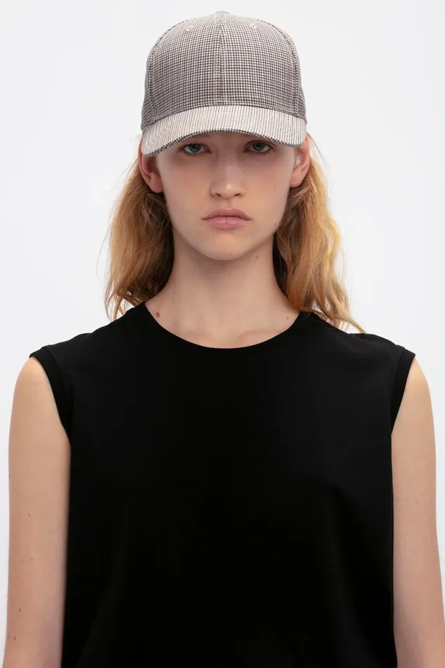 Hats and Scarves Women Victoria Beckham Logo Cap In Dogtooth Check