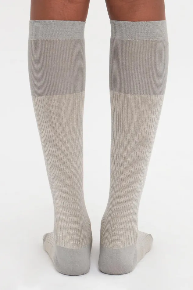 Hosiery Women Victoria Beckham Superfine Rib Socks In Lunar Grey