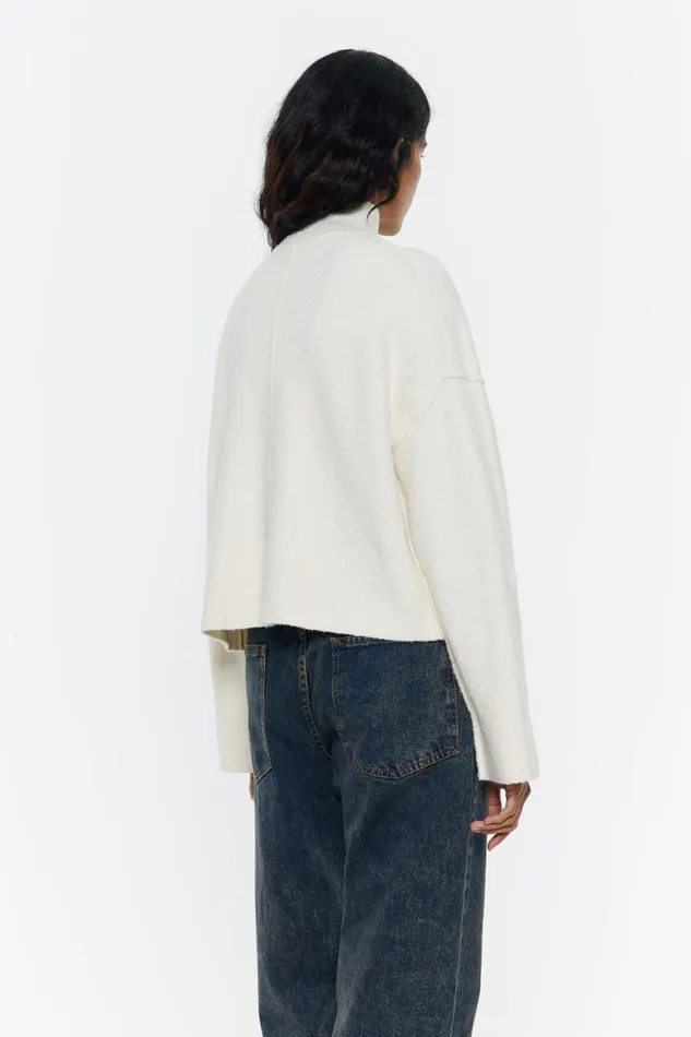 Ivory Cotton Boxy Sweater Ivory Women Bimba Y Lola Knitwear Ivory Cotton Boxy Sweater Ivory Women Bimba Y Lola Knitwear
