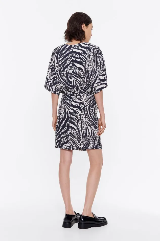 Ivory Zebra Shoulder Pads Dress Zebra Ivory Women Bimba Y Lola Dresses And Jumpsuits Ivory Zebra Shoulder Pads Dress Zebra Ivory Women Bimba Y Lola Dresses And Jumpsuits