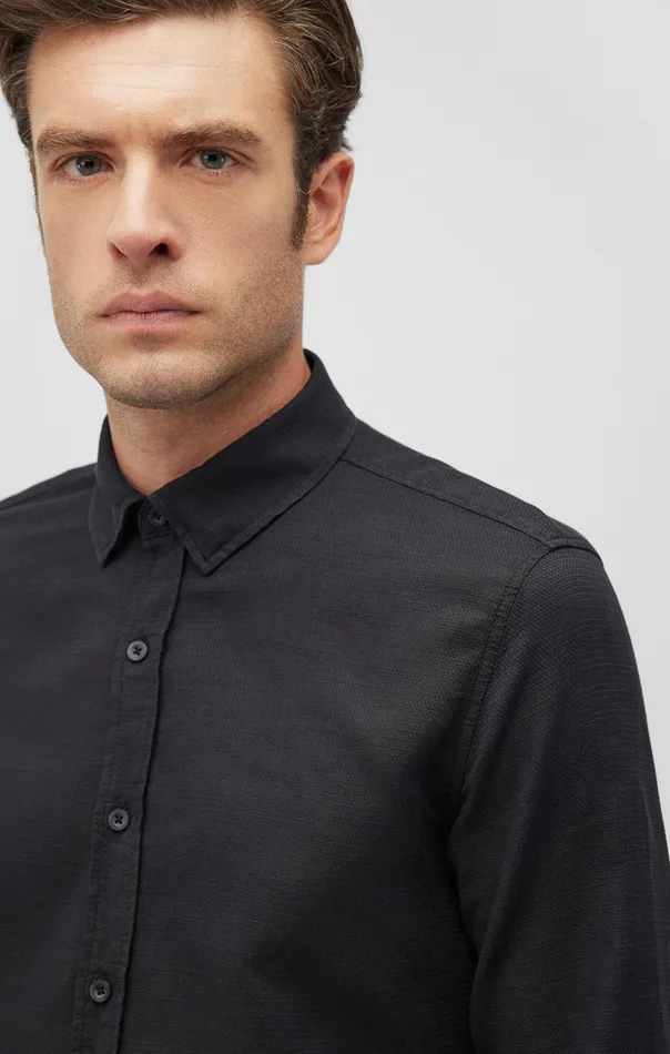 Ken ButtonUp Shirt In Black Men Mavi Jeans Shirts Ken ButtonUp Shirt In Black Men Mavi Jeans Shirts