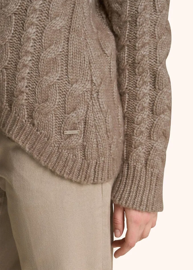 Kiton Knitwear CASHMERE AND SILK JUMPER 8211 Women Kiton Knitwear CASHMERE AND SILK JUMPER 8211 Women