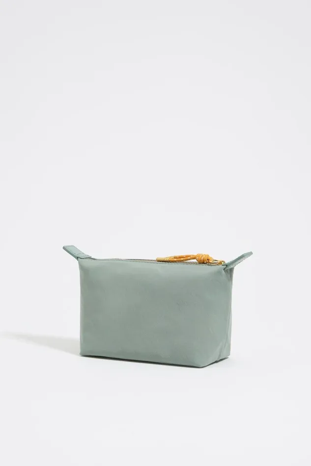 Medium Aquamarine Nylon Trapezium Makeup Case Lake Green Women Bimba Y Lola Vanity Pouches Medium Aquamarine Nylon Trapezium Makeup Case Lake Green Women Bimba Y Lola Vanity Pouches