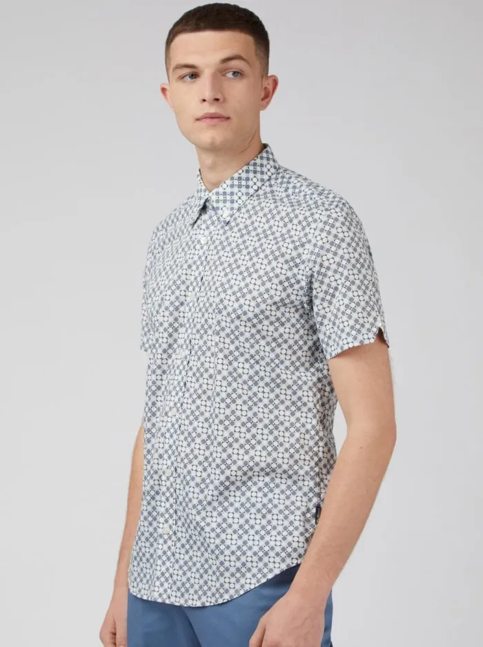 Men Ben Sherman Archive Print Shirts Mod Geo Print ShortSleeve Shirt 8211 Light Blue Men Ben Sherman Archive Print Shirts Mod Geo Print ShortSleeve Shirt 8211 Light Blue