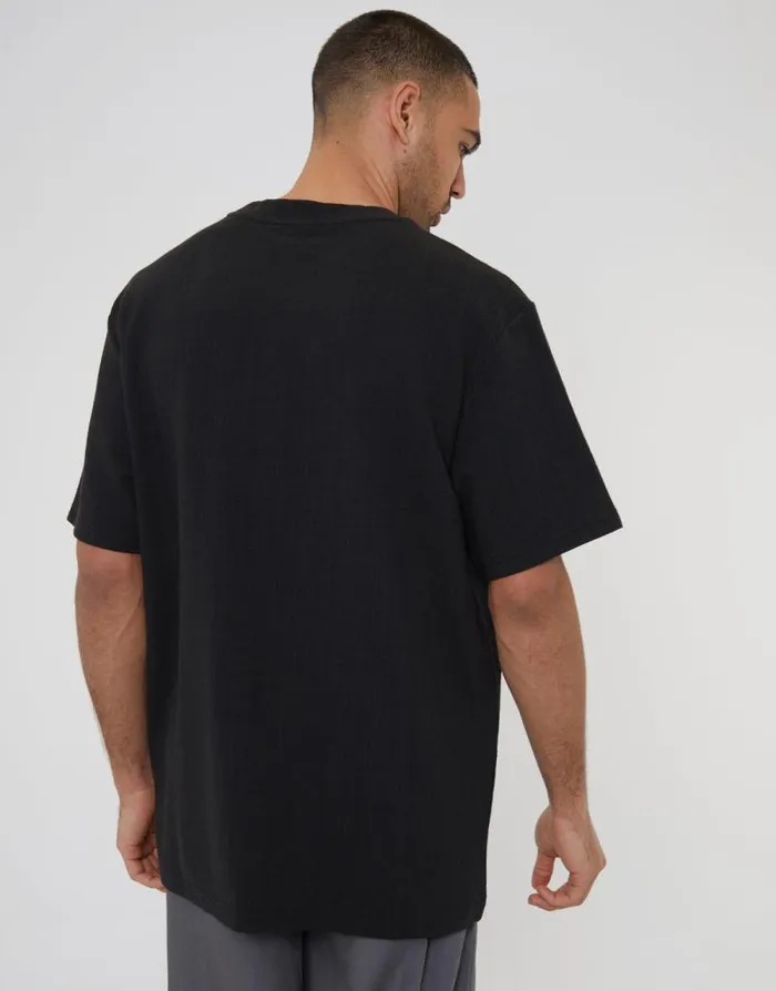 Men Black Textured Relaxed Fit Short Sleeve TShirt Threadbare TShirts Men Black Textured Relaxed Fit Short Sleeve TShirt Threadbare TShirts
