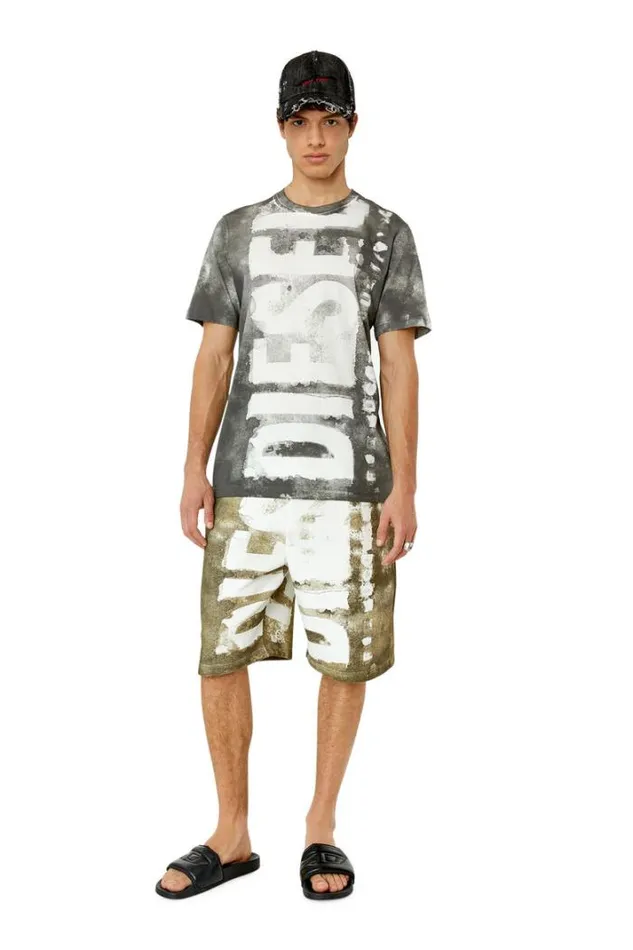 Men PMarshy Military Green Diesel Trousers And Shorts