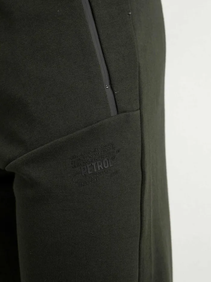 Men Shorts Petrol Industries Jogger Shorts Forest Night