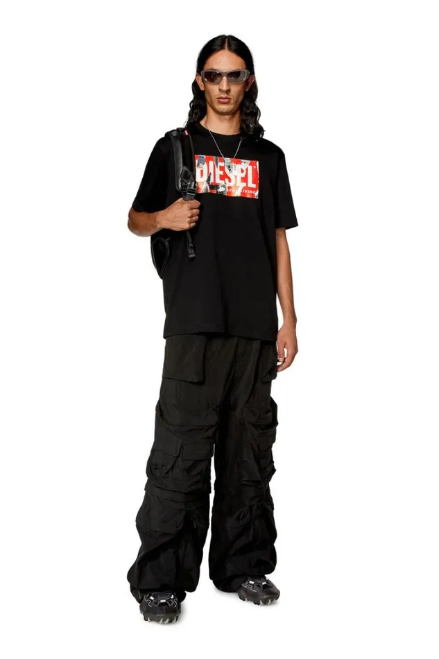 Men TJustL13 Black Diesel Tshirts