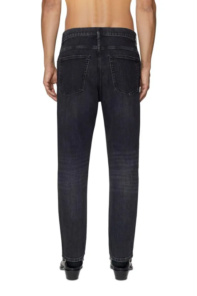 Men Tapered Jeans 2005 DFining 09b83 Blackdark Grey Diesel Tapered Men Tapered Jeans 2005 DFining 09b83 Blackdark Grey Diesel Tapered
