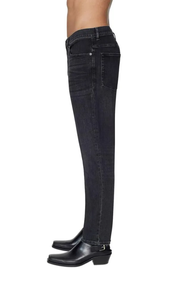 Men Tapered Jeans 2005 DFining 09b83 Blackdark Grey Diesel Tapered Men Tapered Jeans 2005 DFining 09b83 Blackdark Grey Diesel Tapered