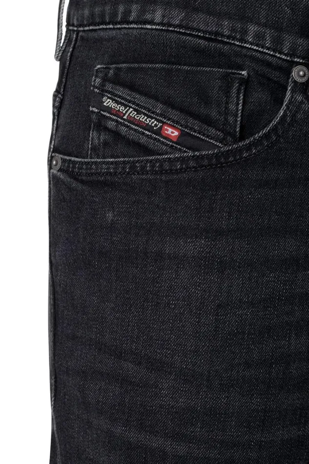 Men Tapered Jeans 2005 DFining 09b83 Blackdark Grey Diesel Tapered Men Tapered Jeans 2005 DFining 09b83 Blackdark Grey Diesel Tapered
