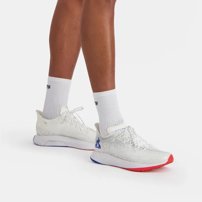 MenWomen Le Coq Sportif Running Running Shoes LCS R2024 Optical White