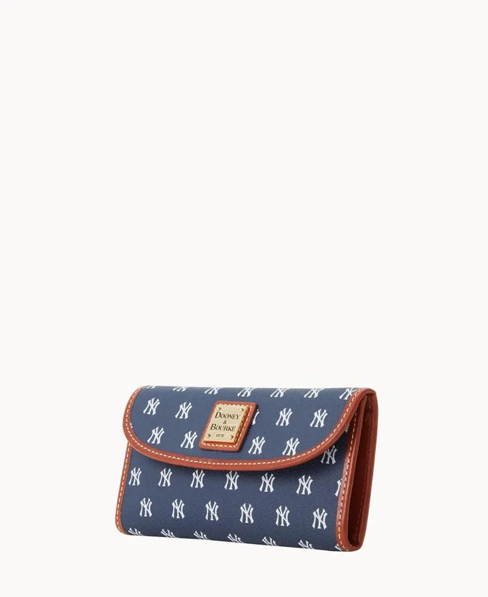 MLB Yankees Continental Clutch Yankees ManWoman Dooney and Bourke Wallets MLB Yankees Continental Clutch Yankees ManWoman Dooney and Bourke Wallets