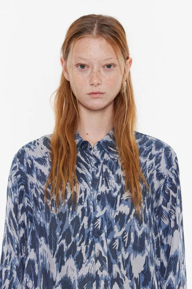 Navy Blue Long Straight Shirt With Plumancha Print Plumancha Navy Women Bimba Y Lola Shirts Navy Blue Long Straight Shirt With Plumancha Print Plumancha Navy Women Bimba Y Lola Shirts