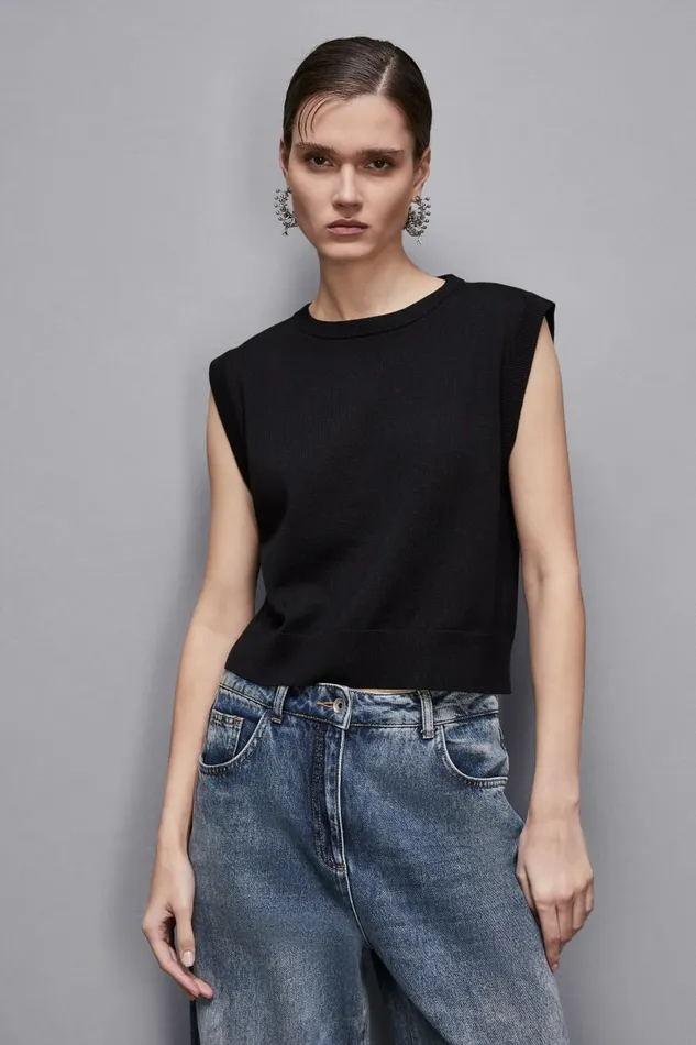 Patrizia Pepe Tailleur Wool Vest With Round Neckline Black 8211 Women