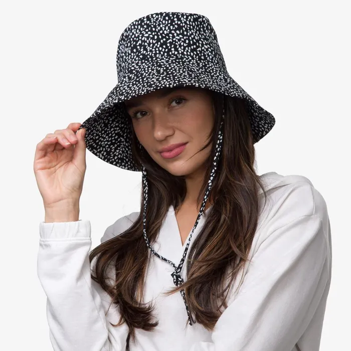 Reef Hats and Beanies Rudy Printed Bucket Hat Abstract Dot 8211 Women