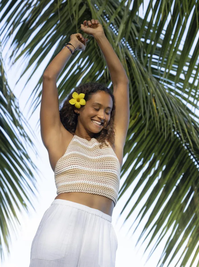 Roxy Tops Daydreamer Cropped Knit Halter Top Tapioca Every Day Stripe 8211 Women