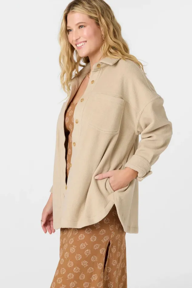 RUNE SOLID SUPERFLEECE OVERSIZED FIT SHACKET Cement Women O039NEILL Clothing