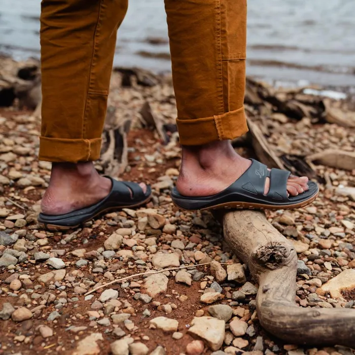 Shelter Cove Black Men Danner Sandals and Water Shoes