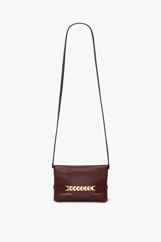Shoulder Bags Women Victoria Beckham Mini Chain Pouch With Long Strap In Burgundy Leather Shoulder Bags Women Victoria Beckham Mini Chain Pouch With Long Strap In Burgundy Leather