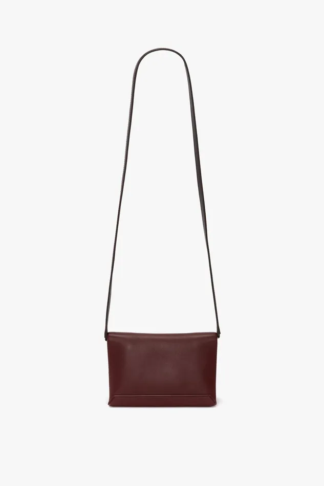 Shoulder Bags Women Victoria Beckham Mini Chain Pouch With Long Strap In Burgundy Leather Shoulder Bags Women Victoria Beckham Mini Chain Pouch With Long Strap In Burgundy Leather