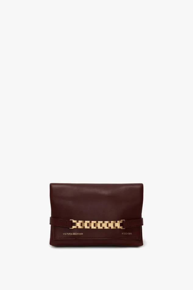 Shoulder Bags Women Victoria Beckham Mini Chain Pouch With Long Strap In Burgundy Leather Shoulder Bags Women Victoria Beckham Mini Chain Pouch With Long Strap In Burgundy Leather