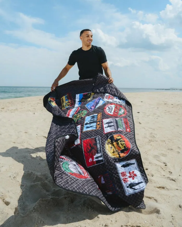 SPRAYGROUND GLOBAL MOGUL UNLIMITED MILES PACKABLE BEACH MAT BLANKET WATER RESISTANT CONVERTIBLE TOTE Bags
