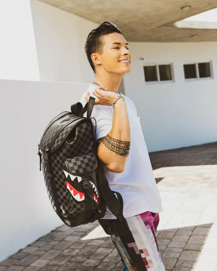 SPRAYGROUND HENNY AIIR TO THE THRONE MONTE CARLO Bags