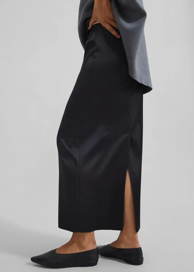 The Frankie Shop Bottoms Adriana Midi Skirt 8211 Black 8211 Women