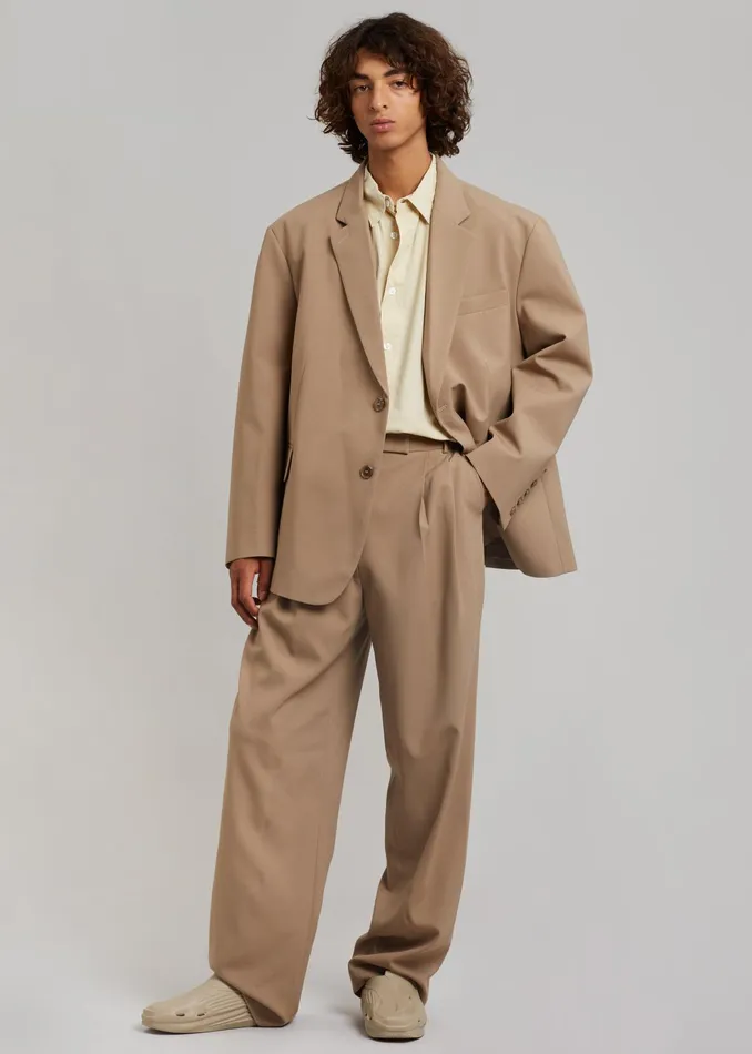 The Frankie Shop Bottoms Beo Suit Pants 8211 Latte 8211 Men