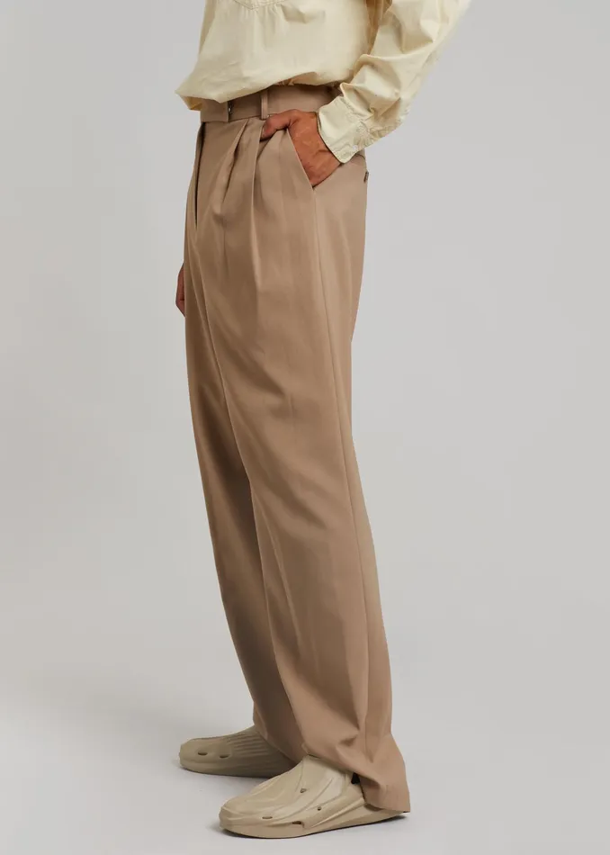 The Frankie Shop Bottoms Beo Suit Pants 8211 Latte 8211 Men